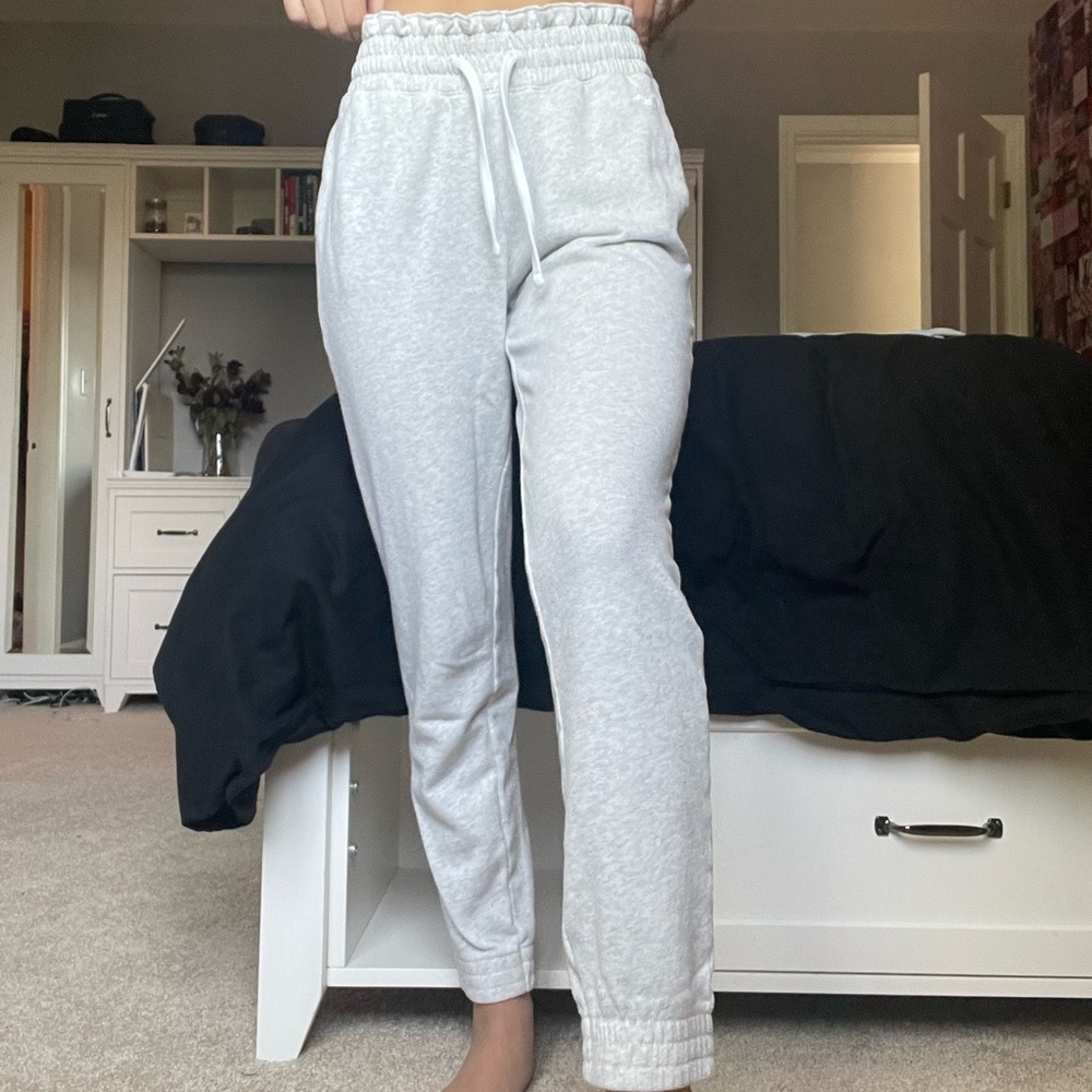 american eagle sweatpants